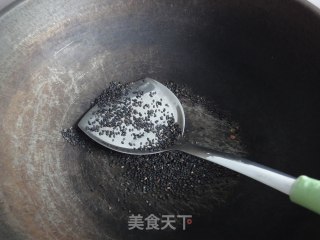 虾肉核桃芝麻饼的做法步骤：8