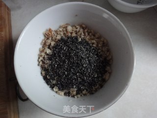 虾肉核桃芝麻饼的做法步骤：11