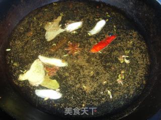 五香毛豆的做法步骤：1