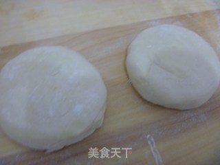 【简单制作的花样饼】多层烙饼技巧---多层葱花烙饼的做法步骤：3