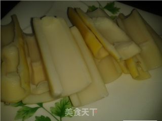 小笋管冬菜肉的做法步骤：1