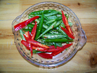 心蓝手制私房菜【正宗湖南小炒肉】——为正在消失的传统干杯的做法步骤：1