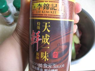生炸排骨的做法步骤：5