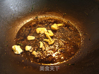 紫苏猪颈肉炒南瓜的做法步骤：5