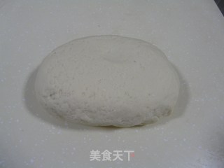 看韩剧学韩式料理——泡菜蒸饺的做法步骤：1