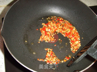 简单快手菜---『剁椒鱿丝』的做法步骤：4