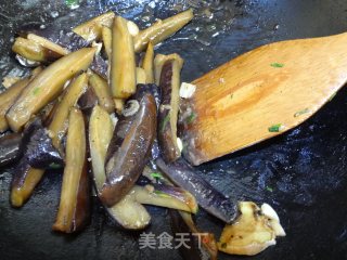 鱼香茄条的做法步骤：7