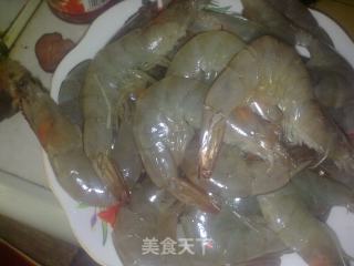蒜香基围虾的做法步骤：1