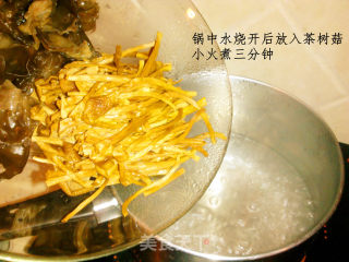 肉片茶树菇烧木耳的做法步骤：8