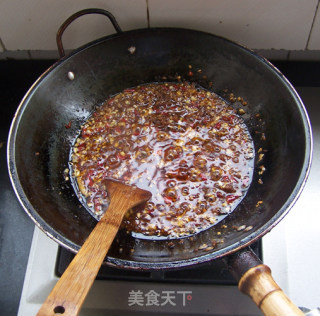 自作豆豉酱 可炒菜 可夹馒头哦 好吃简单的做法步骤：4