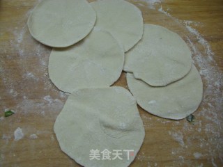 猪肉白菜生煎包的做法步骤：11