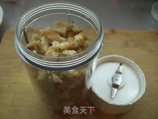 自制面包糠的做法步骤：4