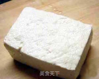 香椿拌豆腐的做法步骤：1