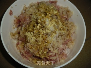 莲藕丸的做法步骤：3