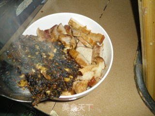 梅菜扣肉的做法步骤：10