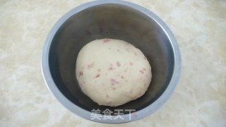 适合郊游携带的营养面包——卤蛋培根咸味面包的做法步骤：3