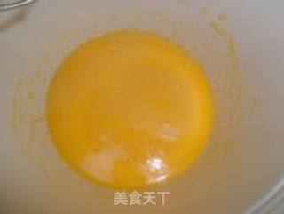 6寸红糖戚风蛋糕的做法步骤：2