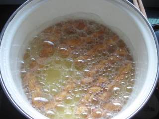 下午茶----酥松香脆小麻花的做法步骤：6