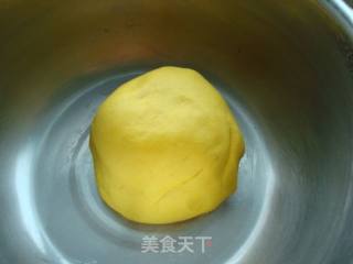 香甜软糯的芝麻香南瓜饼的做法步骤：5