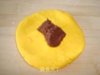 香甜软糯的芝麻香南瓜饼的做法步骤：6