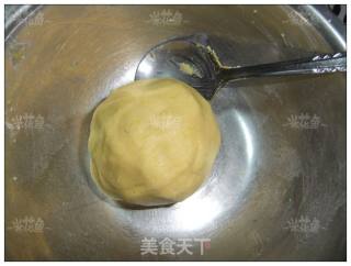 简单易做的南瓜小丸子的做法步骤：2