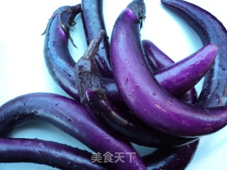 双香茄子泥的做法步骤：1