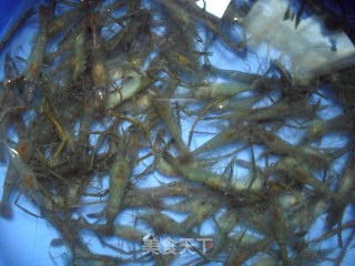 盐水河虾的做法步骤：1
