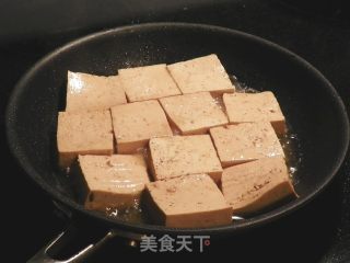西兰花拌蚝味豆腐的做法步骤：2