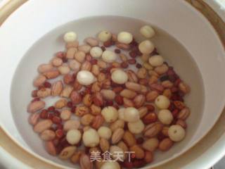 腊八粥的做法步骤：2
