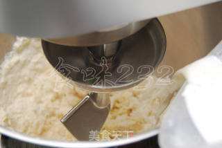 红豆沙面包的做法步骤：1