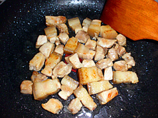 虽平凡却也美味——土豆烧肉的做法步骤：3