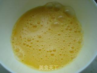 青红辣椒鸡蛋花的做法步骤：4
