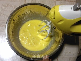 黄桃果酱蛋糕卷的做法步骤：6