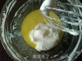 微波炉版蛋糕--(没加面粉的)的做法步骤：6