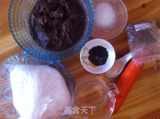 超详细迷你小猪/熊猫豆沙包的做法步骤：1