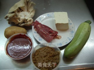 韩式大酱汤的做法步骤：1
