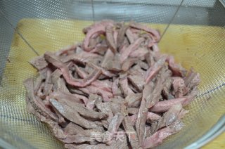 自贡特色冷吃牛肉的做法步骤：3