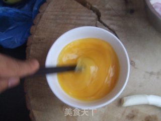 香肠鸡蛋盖浇饭的做法步骤：2