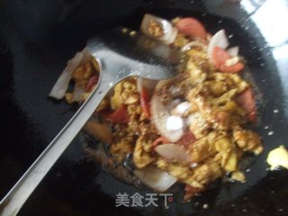 香肠鸡蛋盖浇饭的做法步骤：12