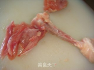 美味香煎鸡腿肉的做法步骤：2