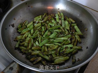 干煸肉末四季豆的做法步骤：10