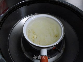 桂圆莲子百合汤的做法步骤：3