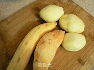 拔丝红薯土豆的做法步骤：1