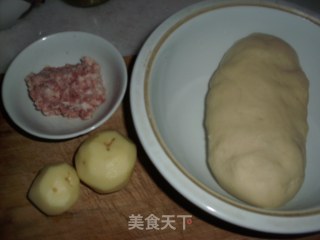 水煎包的做法步骤：1