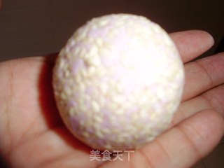 紫薯花生芝麻团的做法步骤：10