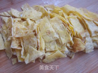 清凉爽口的凉拌粉丝的做法步骤：3
