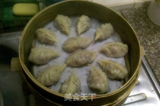 香菇猪肉蒸饺的做法步骤：7