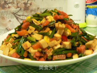 韭苔炒彩丁的做法步骤：15