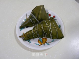 端午节吃粽子——咸蛋黄粽子的做法步骤：4