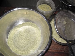 绿豆的华丽转身------------绿豆糕的做法步骤：2